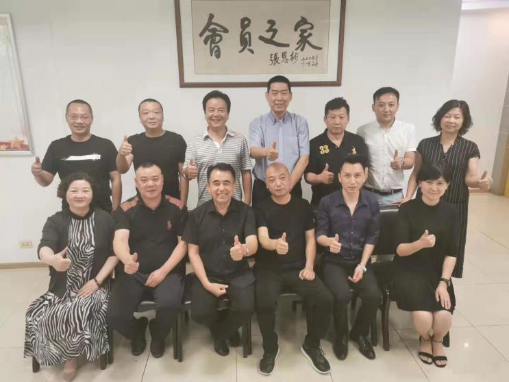 我省首個(gè)專家?guī)煺匠闪?，今泰裝飾工程經(jīng)理受(圖1)